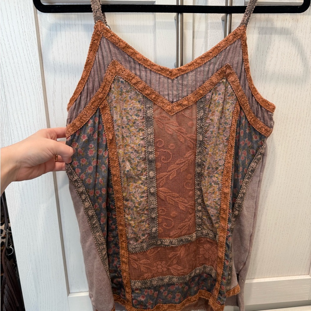Gimmicks by BKE Multicolor Patchwork Camisole
